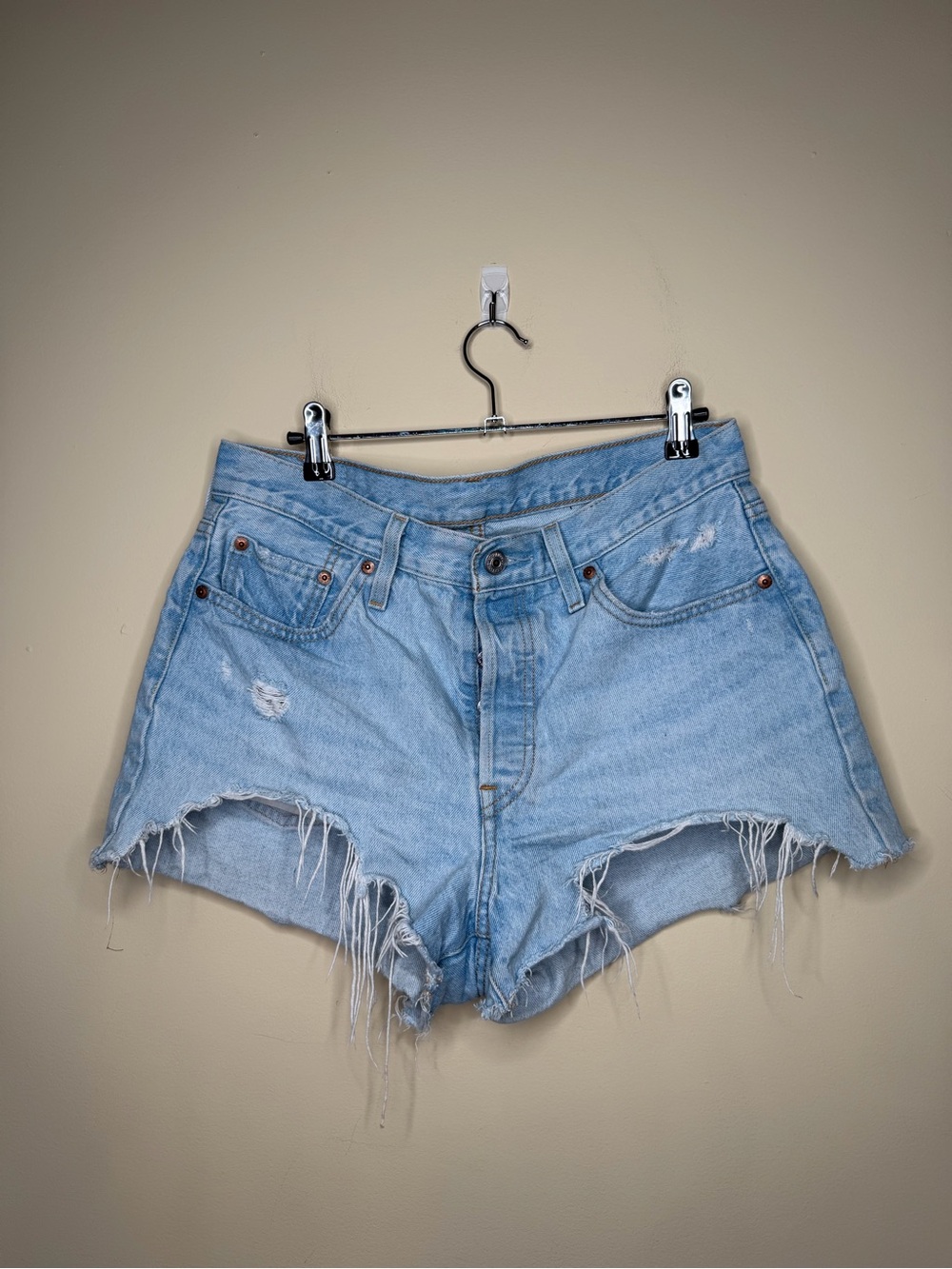 Levi 501 Cut Off Denim Jean Shorts Light Wash Women’s 29 Waist Y2K Distressed